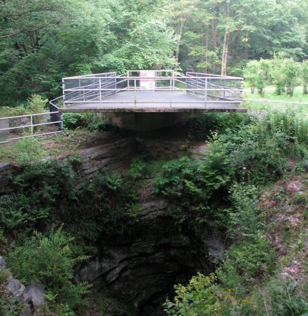 Archbald_Pothole_State_Park